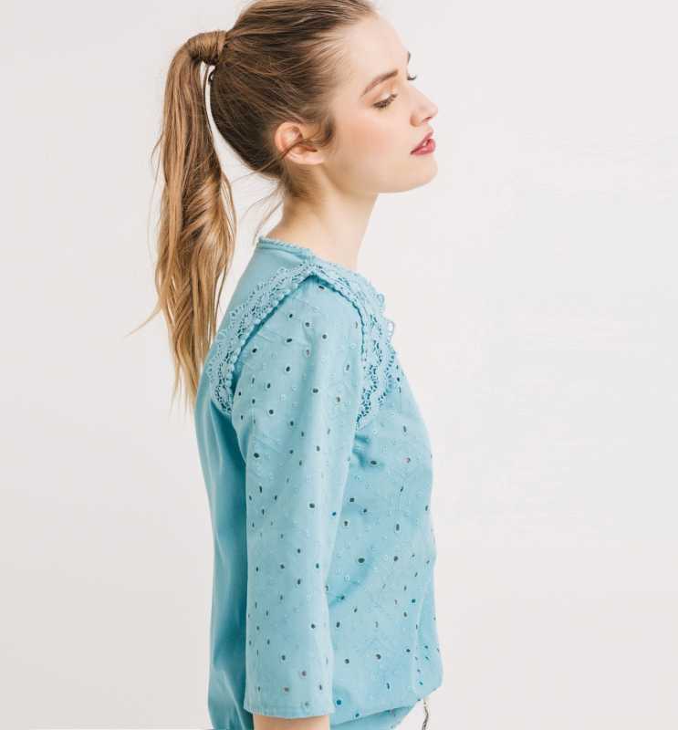 top broderie anglaise