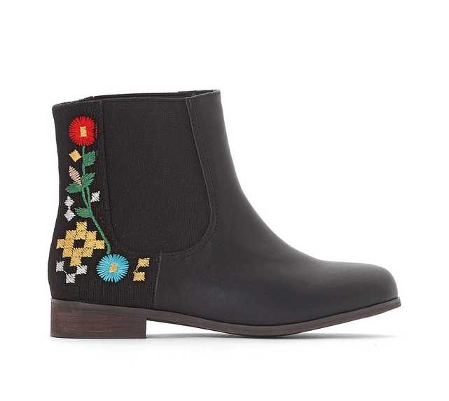 boots broderies- 39,99€