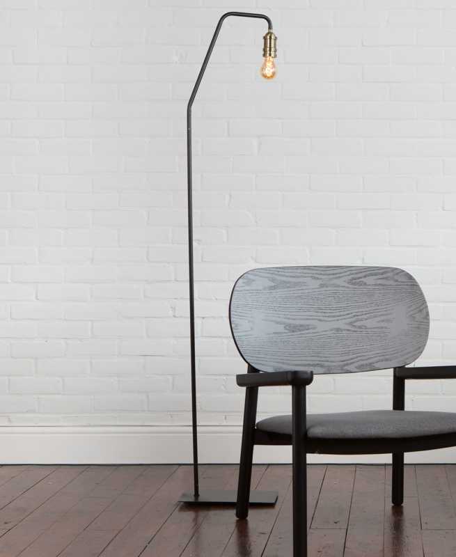 lampe sur pied minimaliste