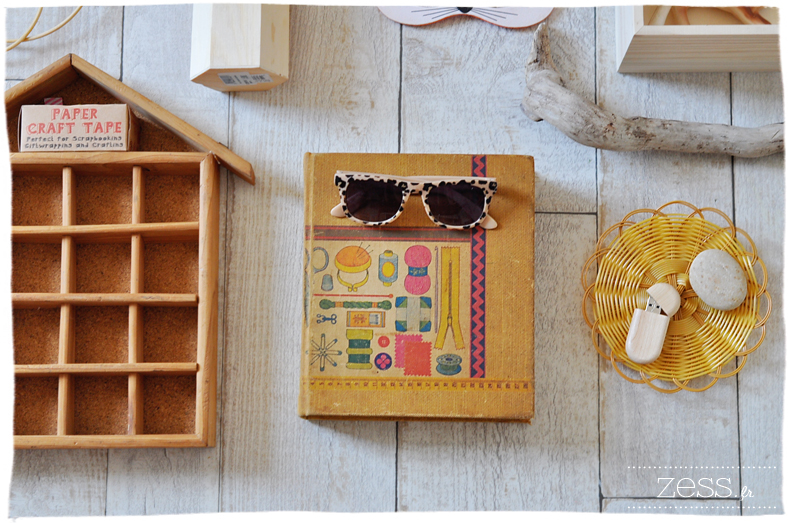 compilation objet bois beige maison étagere valisette osier panier thailandais  livre tricot vintage