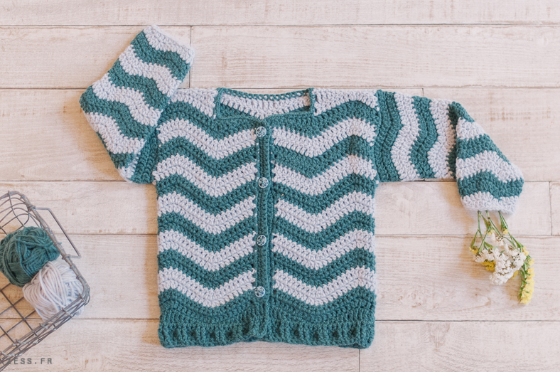 mini dressing au crochet pour enfants