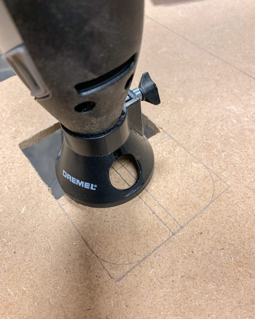 diy dremel cabane bois