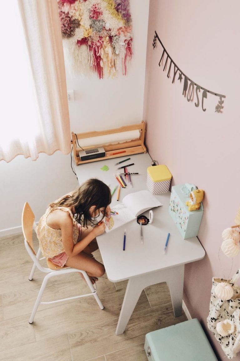 chambre fille bureau